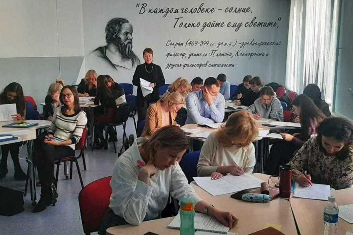 Гуманитарии провели обучение представителей администрации Чувашской Республики