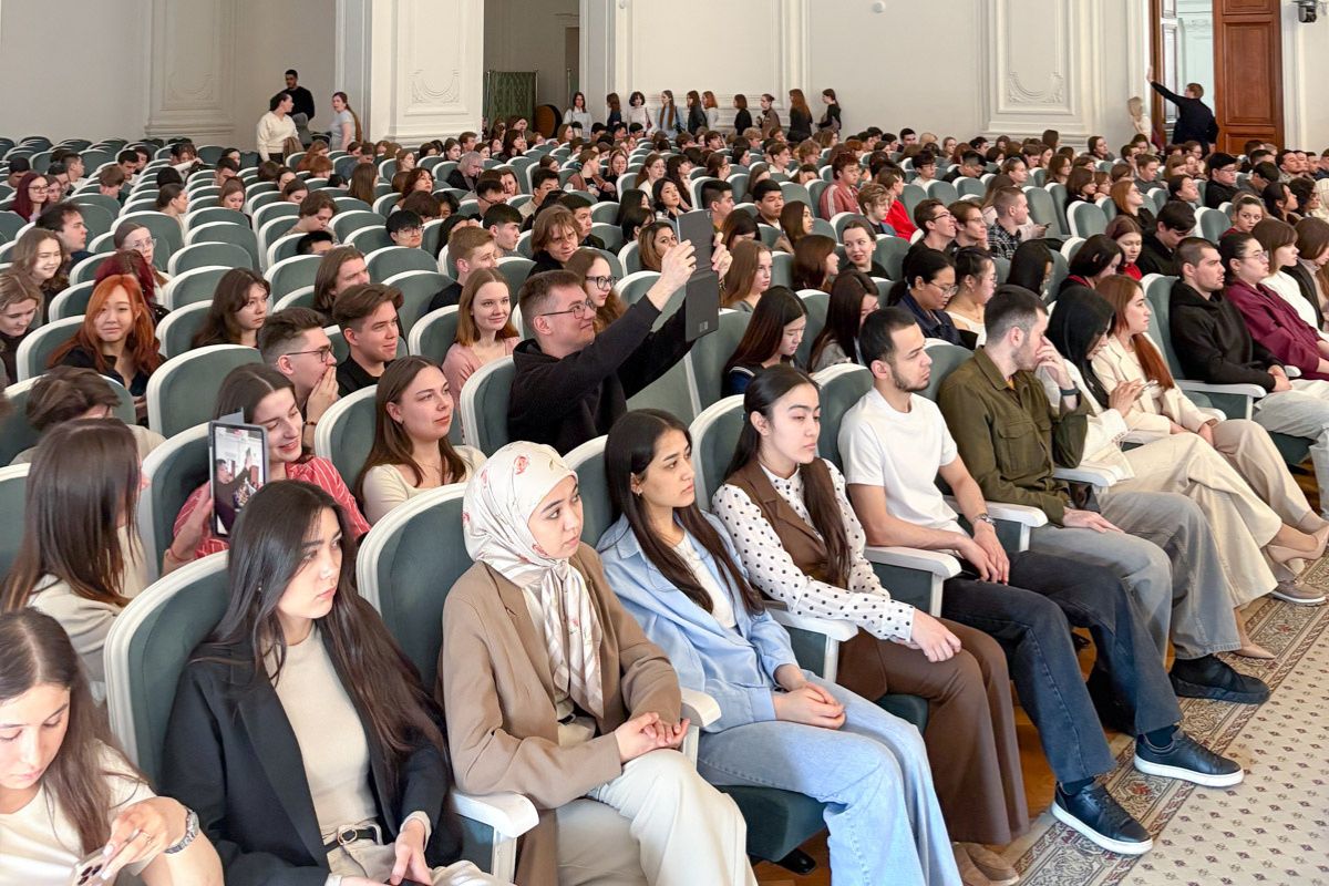 Жить и создавать в России: в Политехе прошёл юбилейный V «Гуманитарный форум в Политехническом»